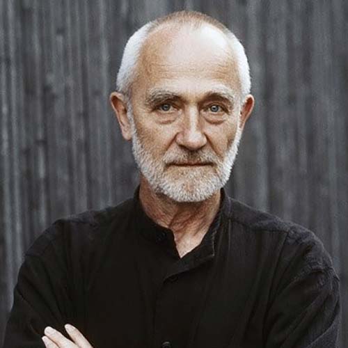 2009-Peter-Zumthor-(Suiza)---Pura-atmósfera-y-materialidad.