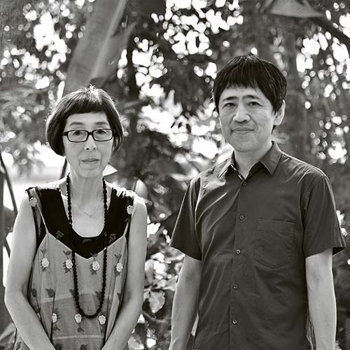 2010-SANAA-Kazuyo-Sejima-y-Ryue-Nishizawa-(Japón)